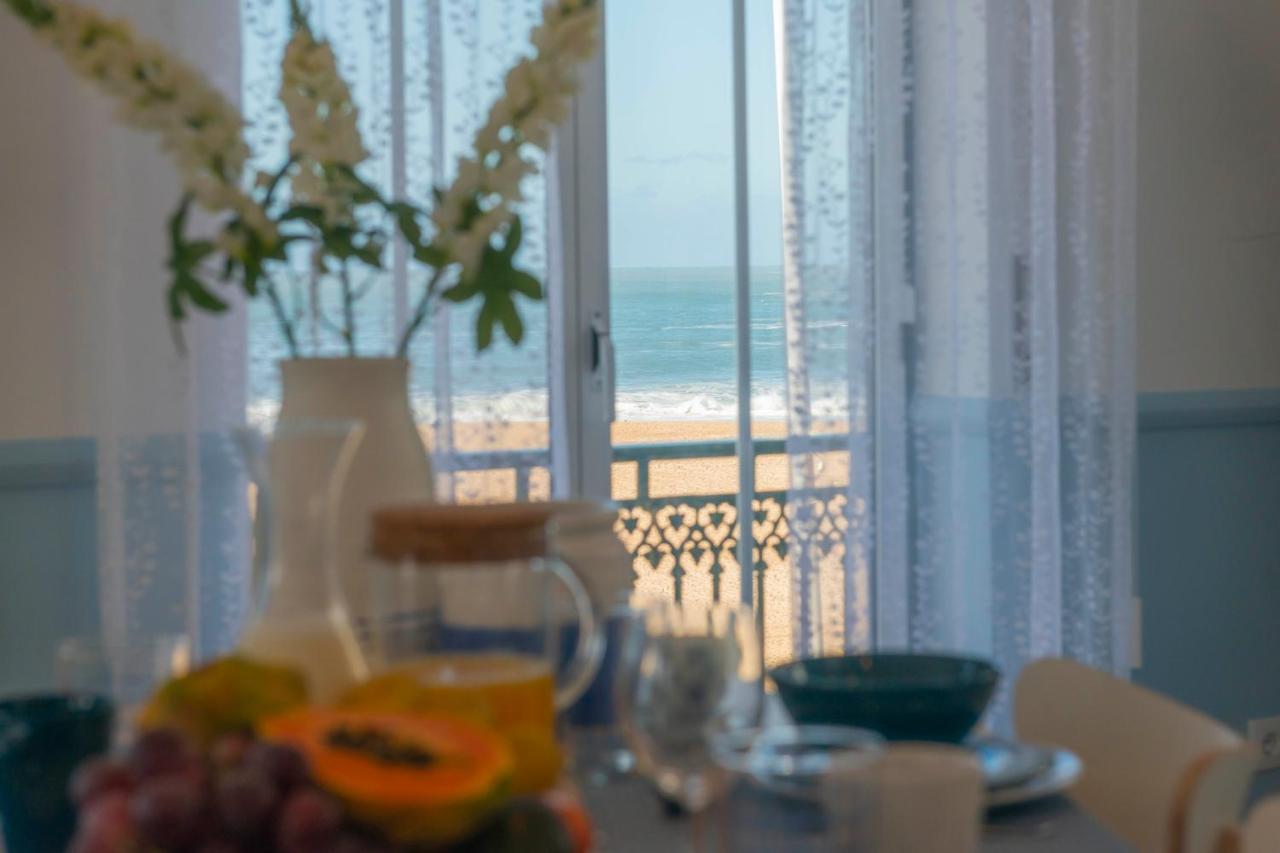 Donacamo Charming House Apartment Nazare Exterior photo